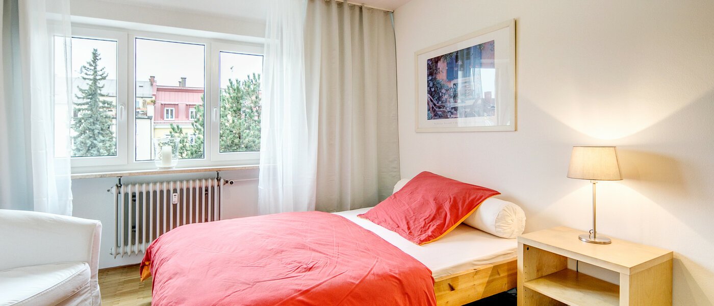 apartamento München Maxvorstadt - Westen 01 2. dormitorio 572