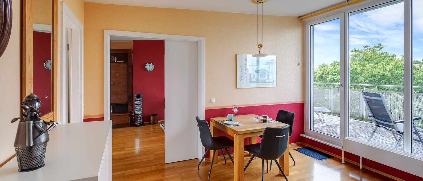 ático con terraza München Sendling-Westpark 01 zona comedor 5946