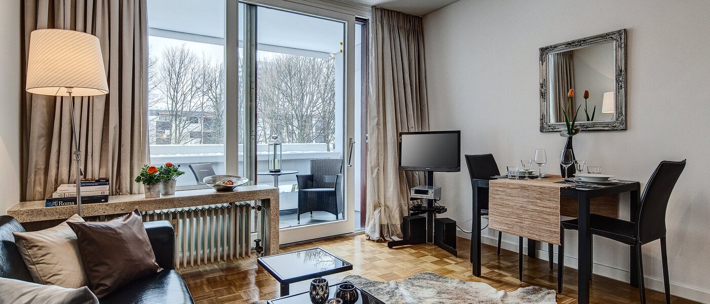 apartamento München Arabellapark 02 salón 6126