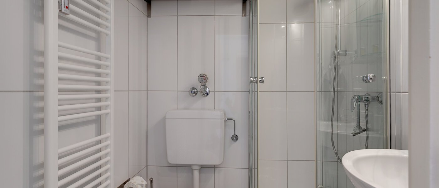 apartamento München Maxvorstadt - Universitätsviertel 02 baño 6205