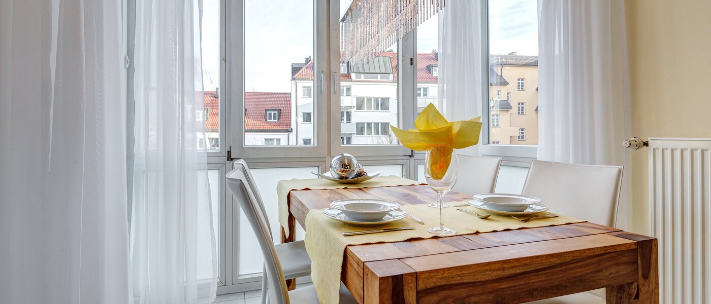 apartamento München Schwabing (rechts der Leopoldstraße) 01 comedor 6219
