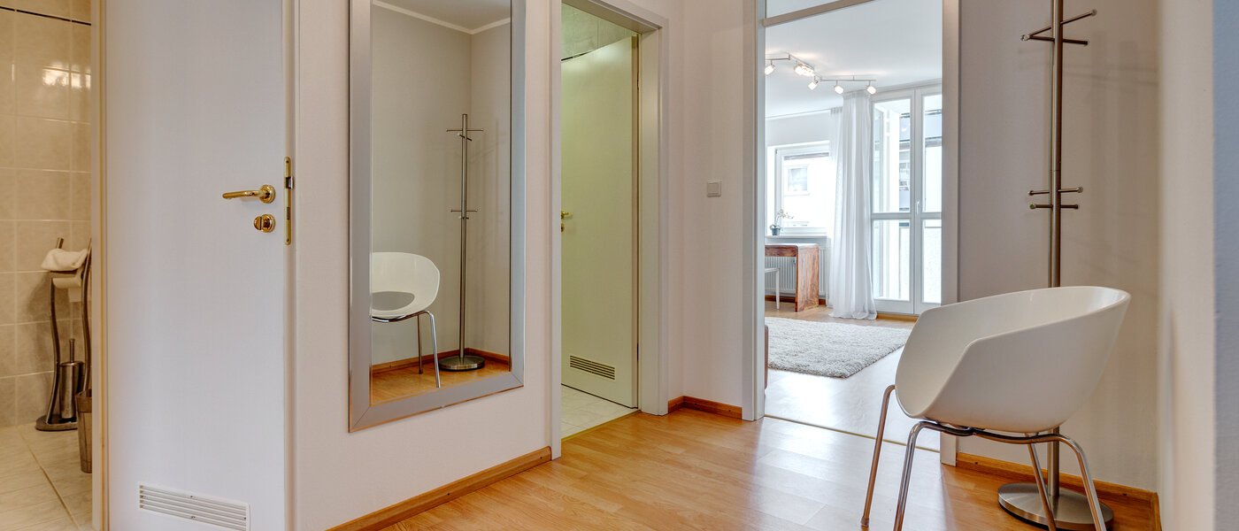 apartamento München Schwabing (rechts der Leopoldstraße) 02 pasillo 6219
