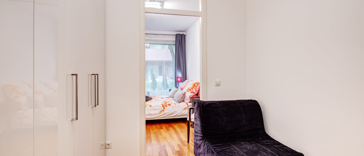 apartamento München Schwabing-Nord (zw. Leopoldstraße & Englischen Garten) 01 Vestidor 6300