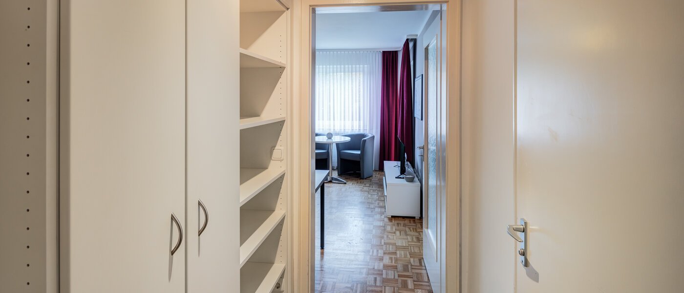 apartamento Planegg 01 pasillo 6451