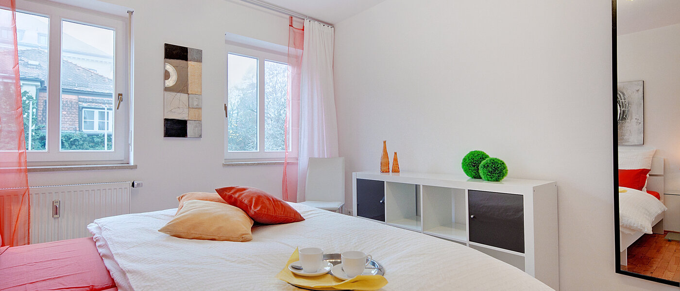 apartamento München Schwabing (links der Leopoldstraße) 02 dormitorio 6480