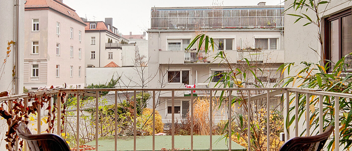 apartamento München Schwabing (links der Leopoldstraße) 02 2. balcón 6480