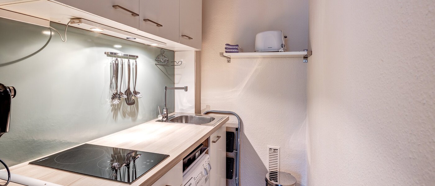 apartamento München Schwabing (links der Leopoldstraße) 01 cocina 6491