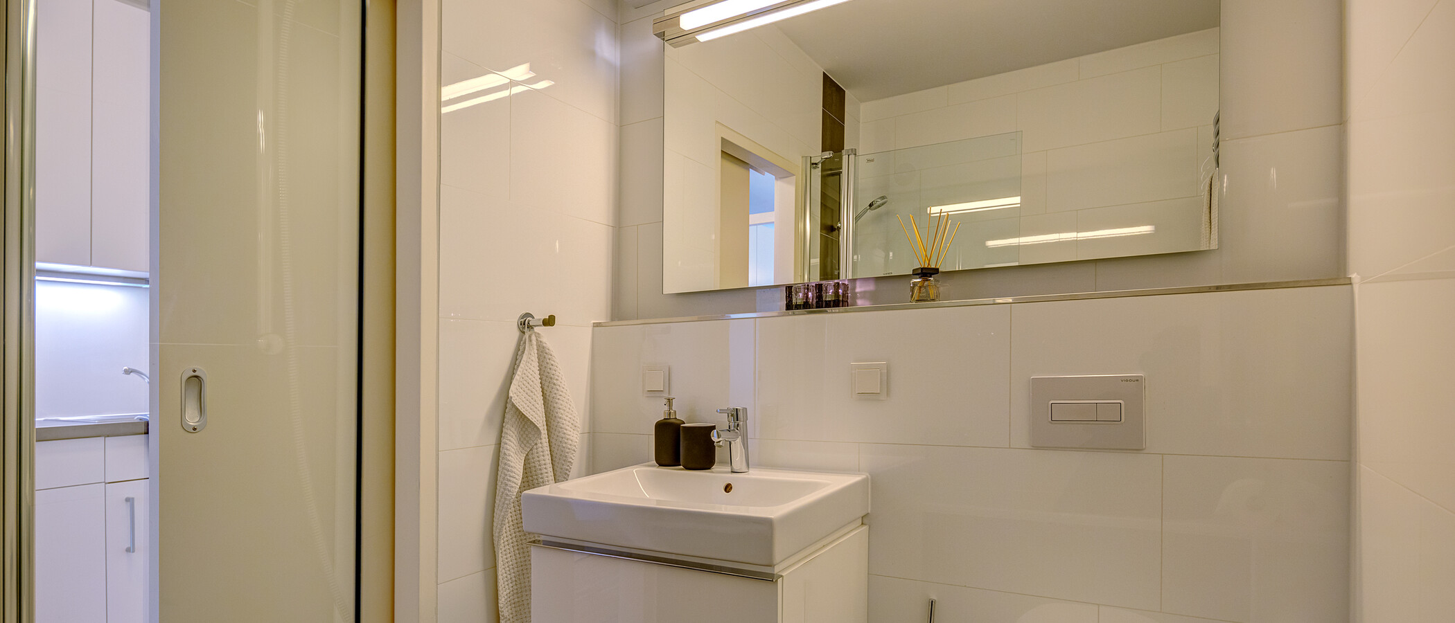 apartamento München Arabellapark 01 baño 6700