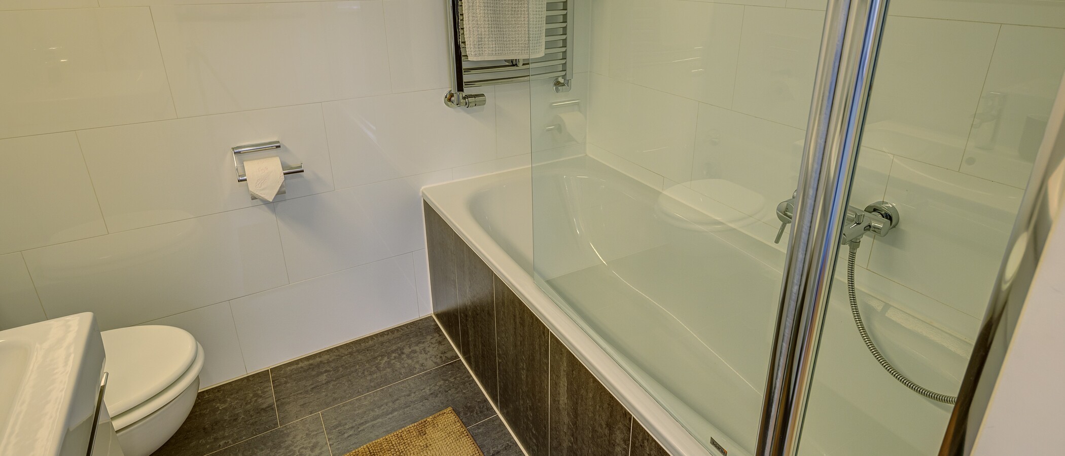 apartamento München Arabellapark 03 baño 6700