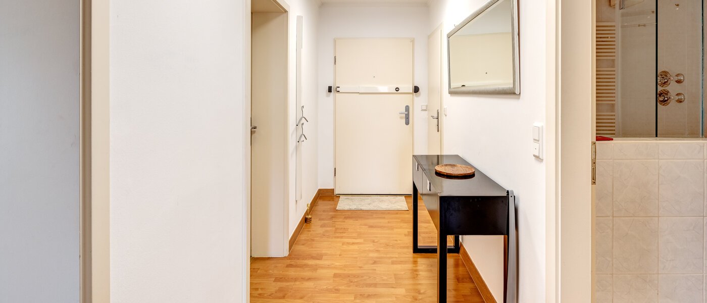 apartamento München Schwabing 01 pasillo 7020