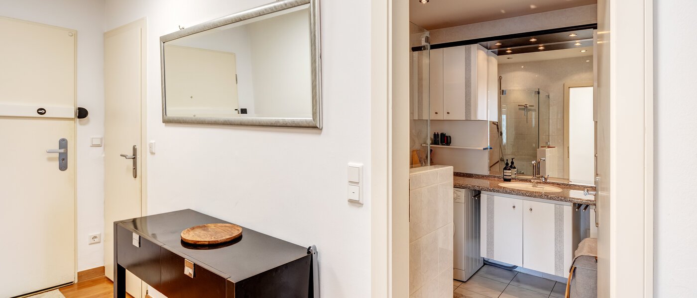 apartamento München Schwabing 02 pasillo 7020