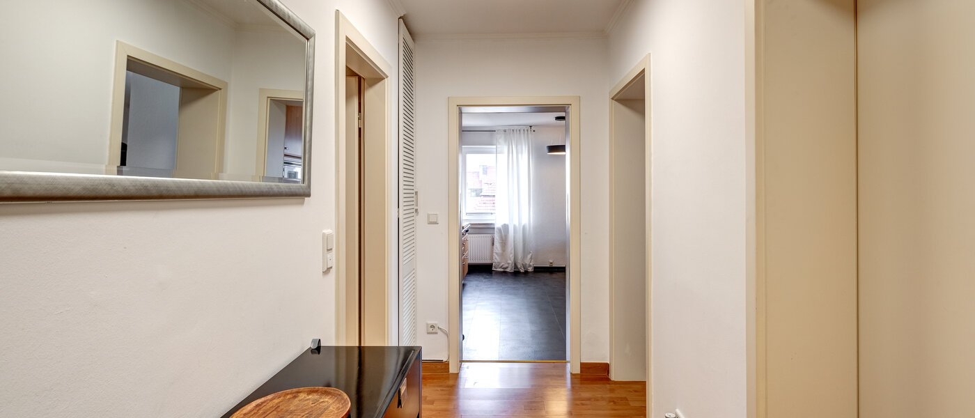 apartamento München Schwabing 03 pasillo 7020