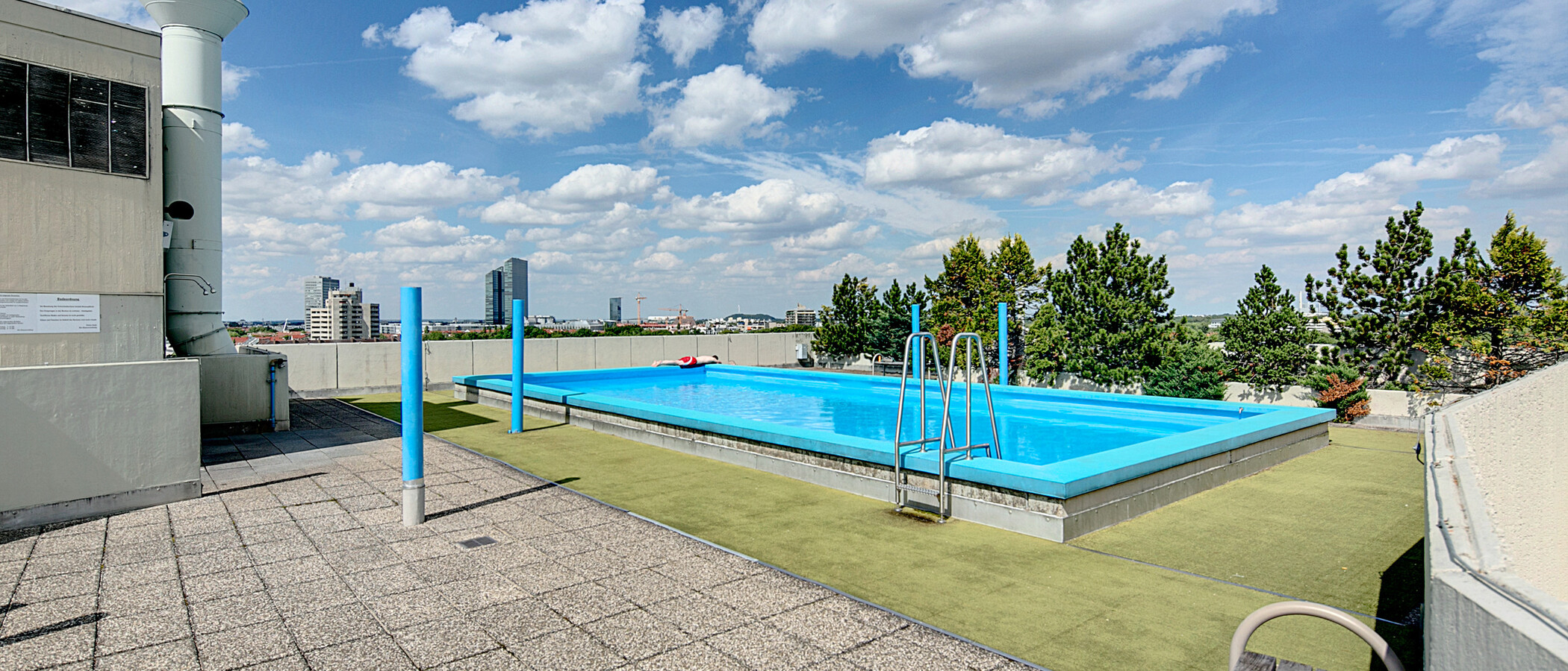 apartamento München Schwabing 02 piscina 7069