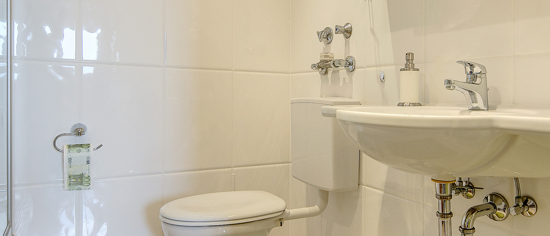 apartamento München Arabellapark 02 baño 7141