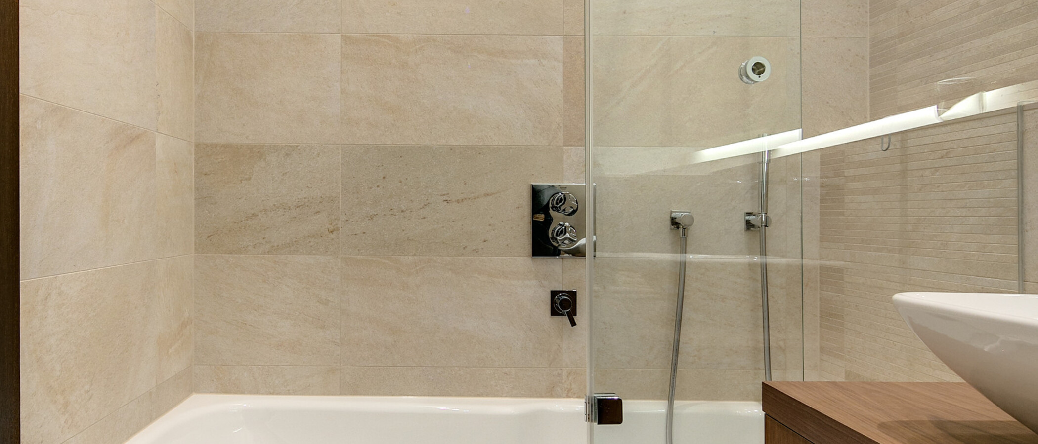 ático con terraza München Arabellapark 02 baño 7279