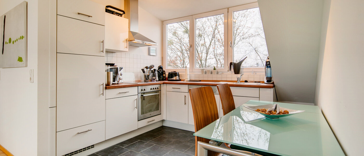 ático con terraza München Untermenzing 01 cocina 7372