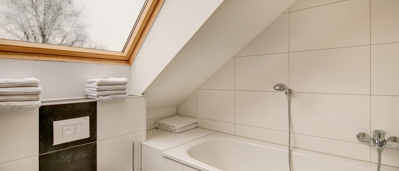 ático con terraza München Untermenzing 01 baño 7372