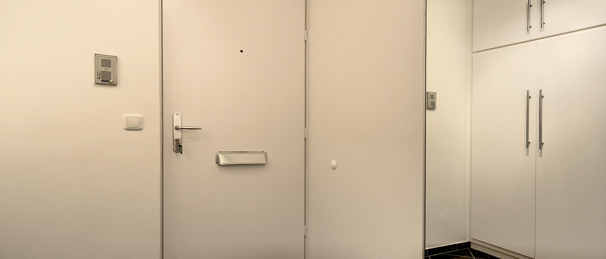 apartamento München Neuhausen 01 pasillo 7421