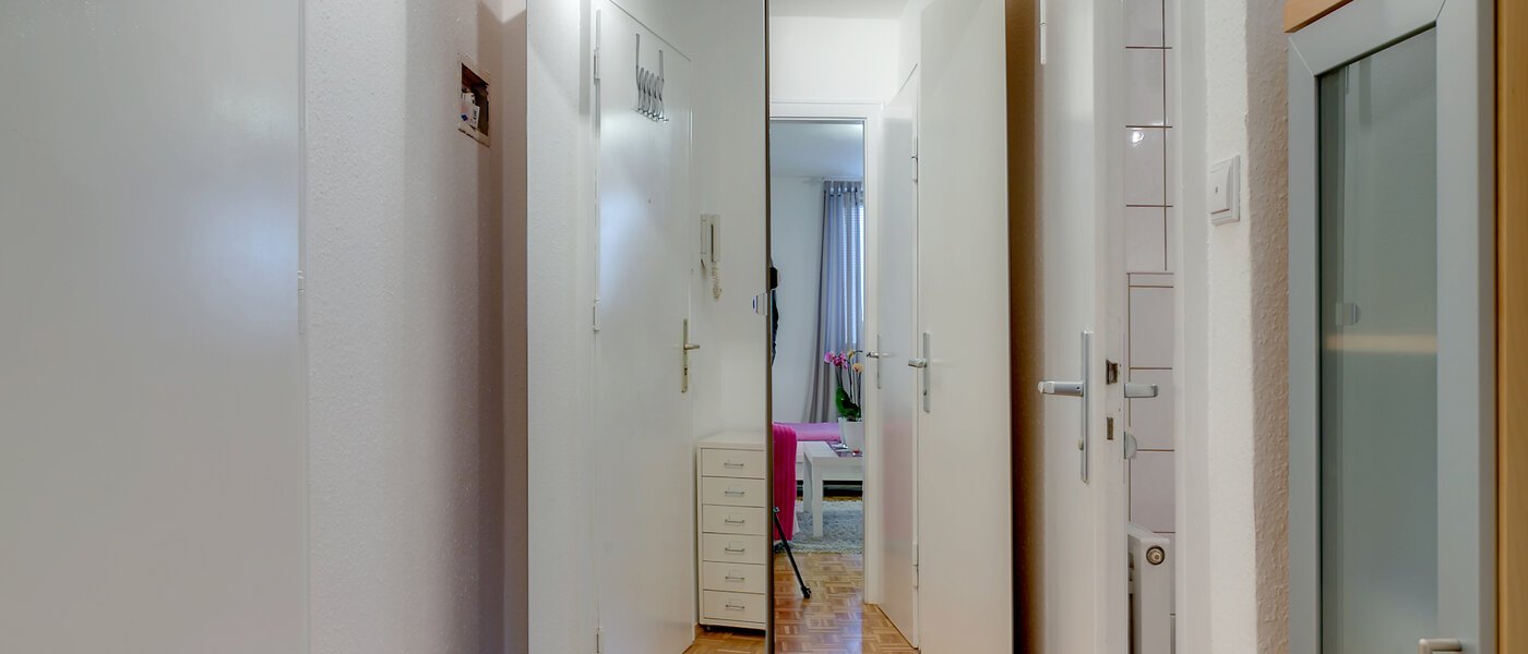 apartamento München Schwabing-Nord (zw. Belgrad- & Leopoldstraße) 02 pasillo 7587