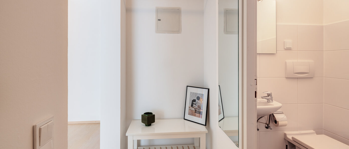 apartamento München Schwabing-Nord (zw. Leopoldstraße & Englischen Garten) 02 pasillo 7670