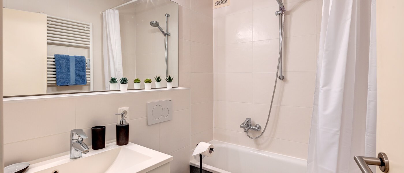 apartamento München Schwabing-West (rund um den Hohenzollernplatz) 01 baño 7675