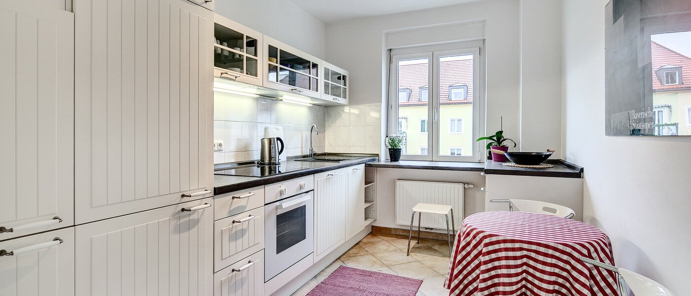 apartamento München Schwabing (links der Leopoldstraße) 01 cocina 7776