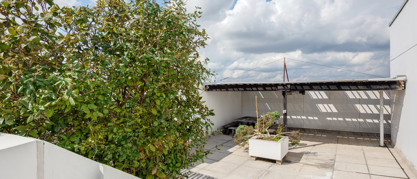 apartamento München Arabellapark 03 patio común 7848