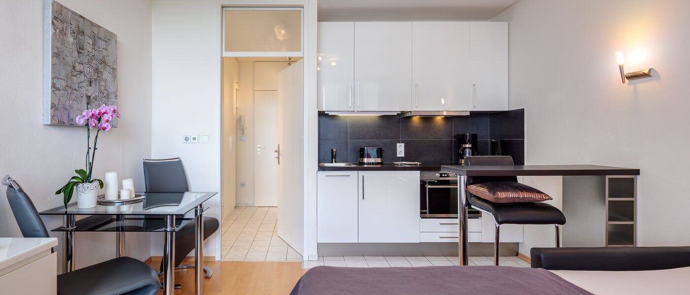 apartamento München Arabellapark 04 zona de día  7848