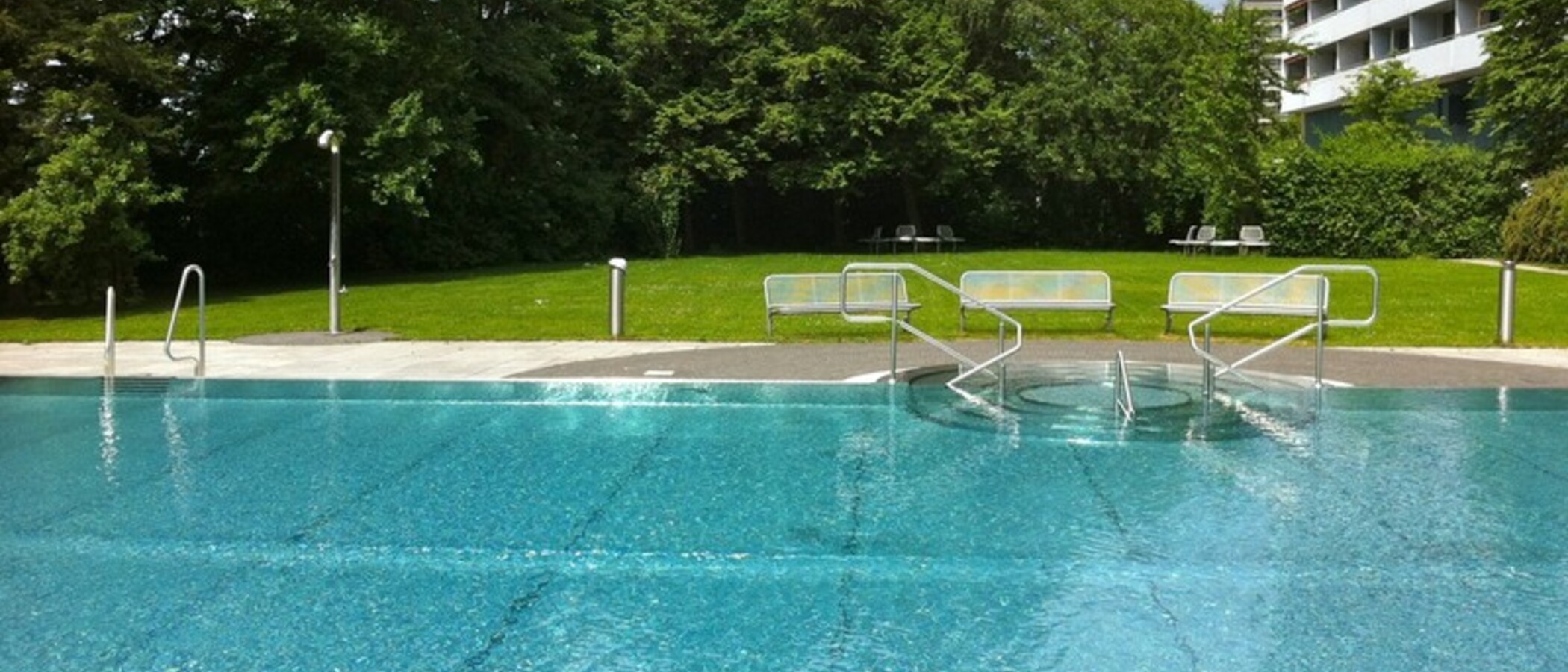 apartamento München Parkstadt Solln 03 piscina 7891