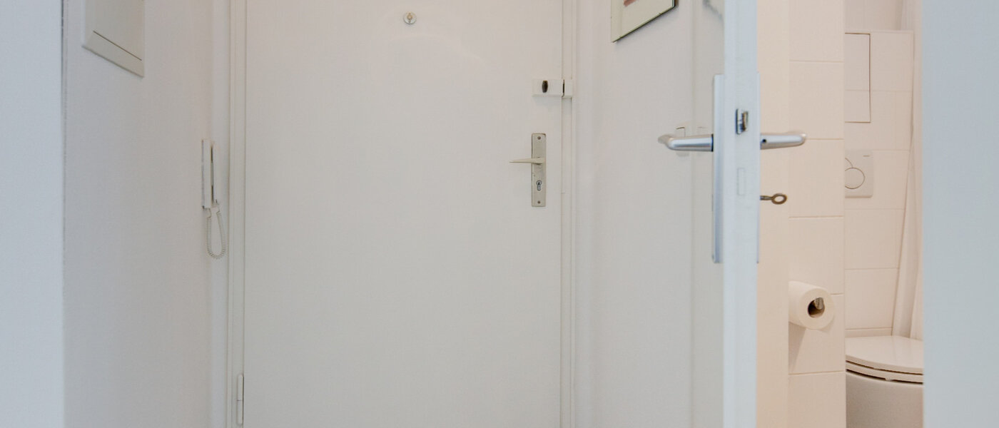 apartamento München Lehel 01 pasillo 7892