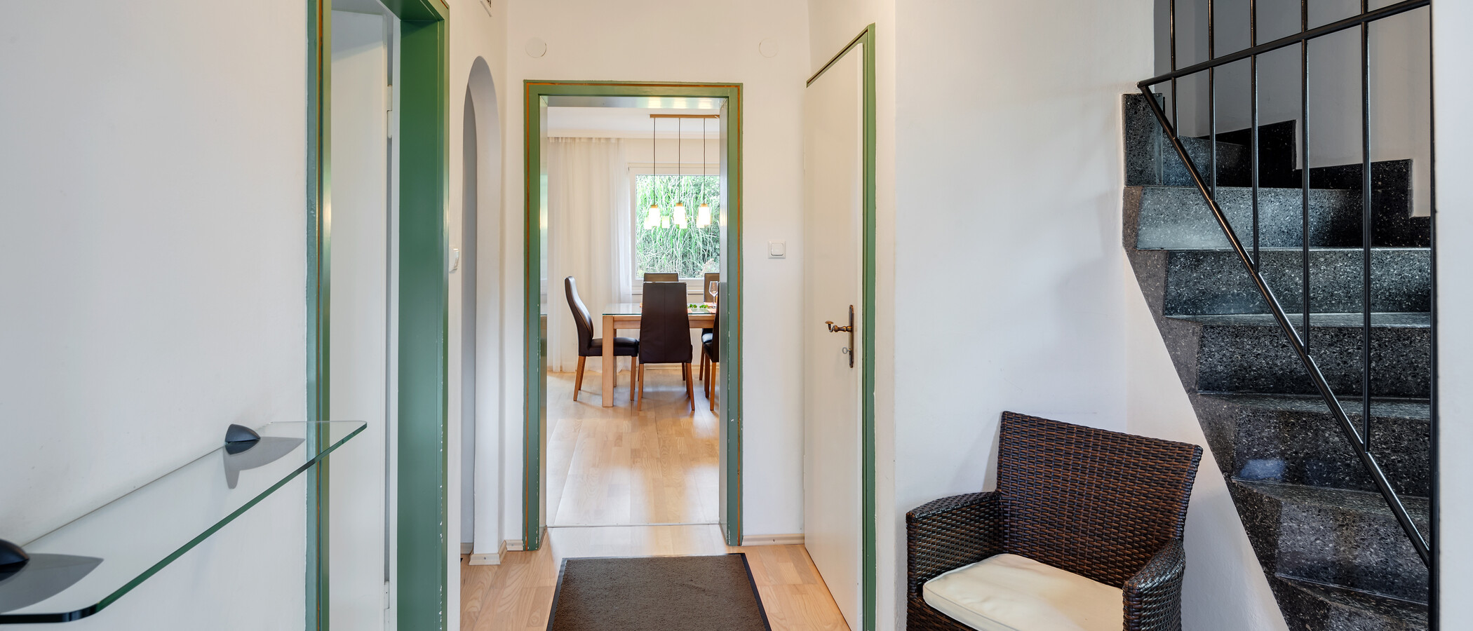 chalet adosado en esquina München Ramersdorf 02 pasillo 8036