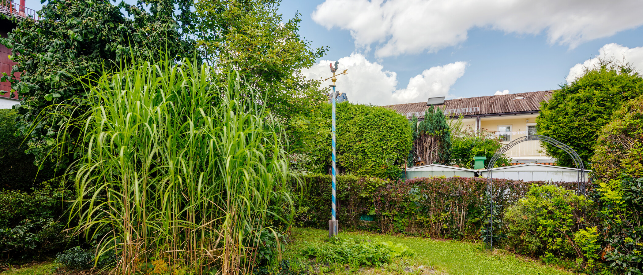 chalet adosado en esquina München Ramersdorf 01 jardín 8036