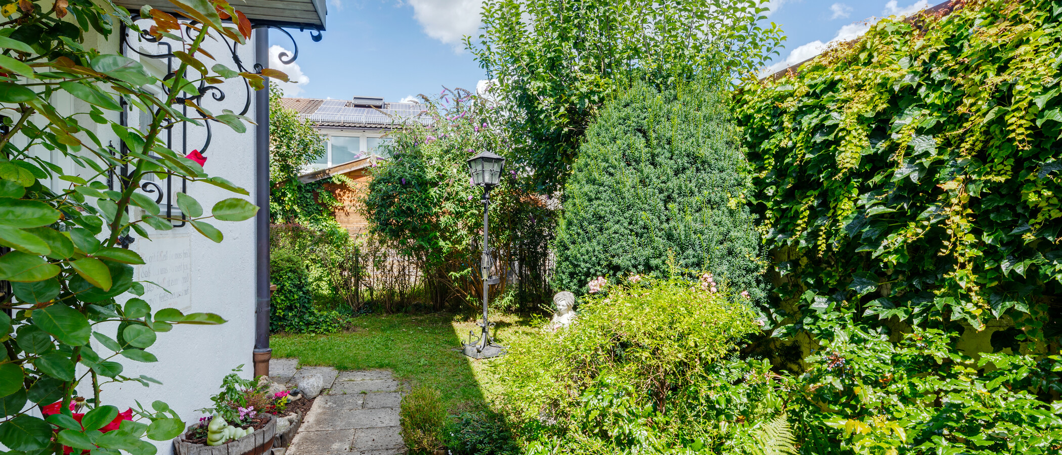 chalet adosado en esquina München Ramersdorf 04 jardín 8036