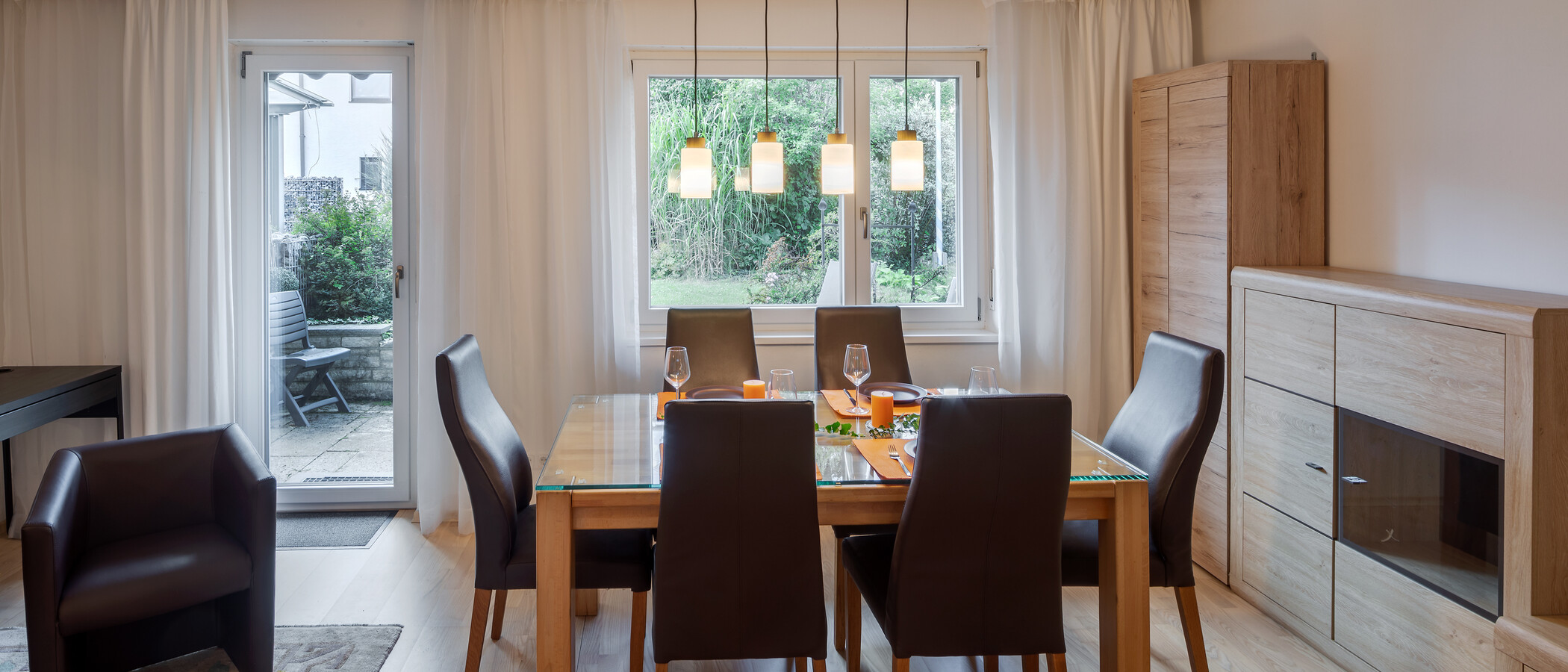chalet adosado en esquina München Ramersdorf 01 zona de día  8036