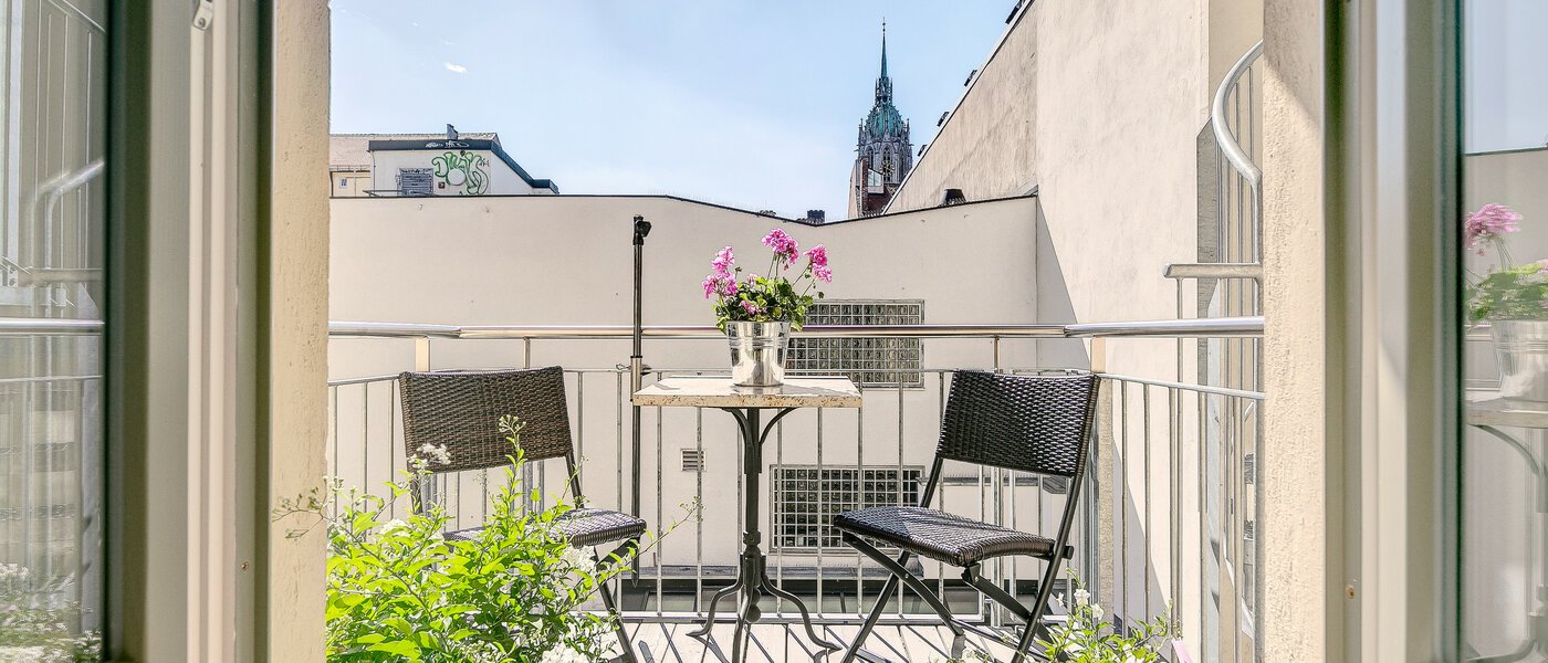 apartamento München Ludwigsvorstadt 01 balcón 8085