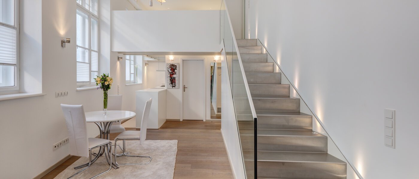 piso con galería München Maxvorstadt 04 zona de día  8163