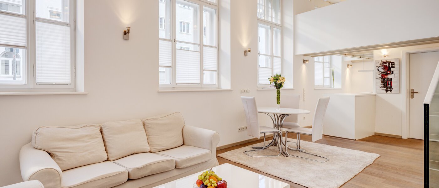 piso con galería München Maxvorstadt 05 zona de día  8163