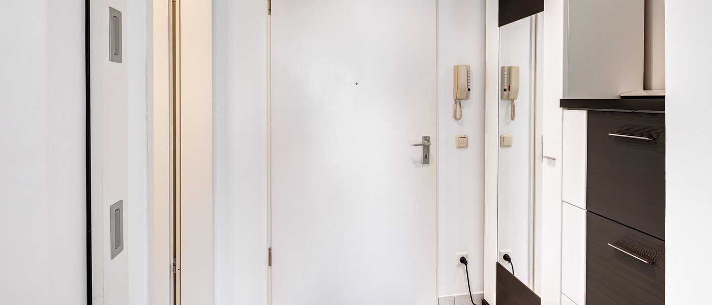 piso con jardín Haar 01 pasillo 8167