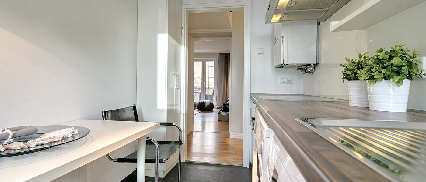 apartamento München Maxvorstadt - Universitätsviertel 04 cocina 8243