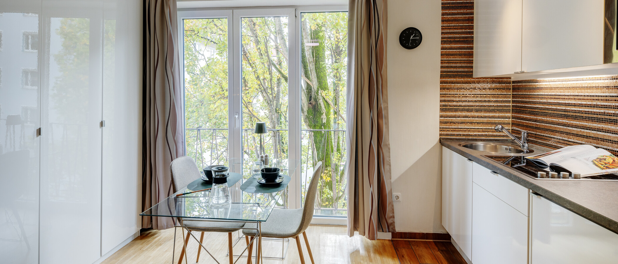 apartamento München Maxvorstadt - Rund um den Josephsplatz 03 cocina 8302