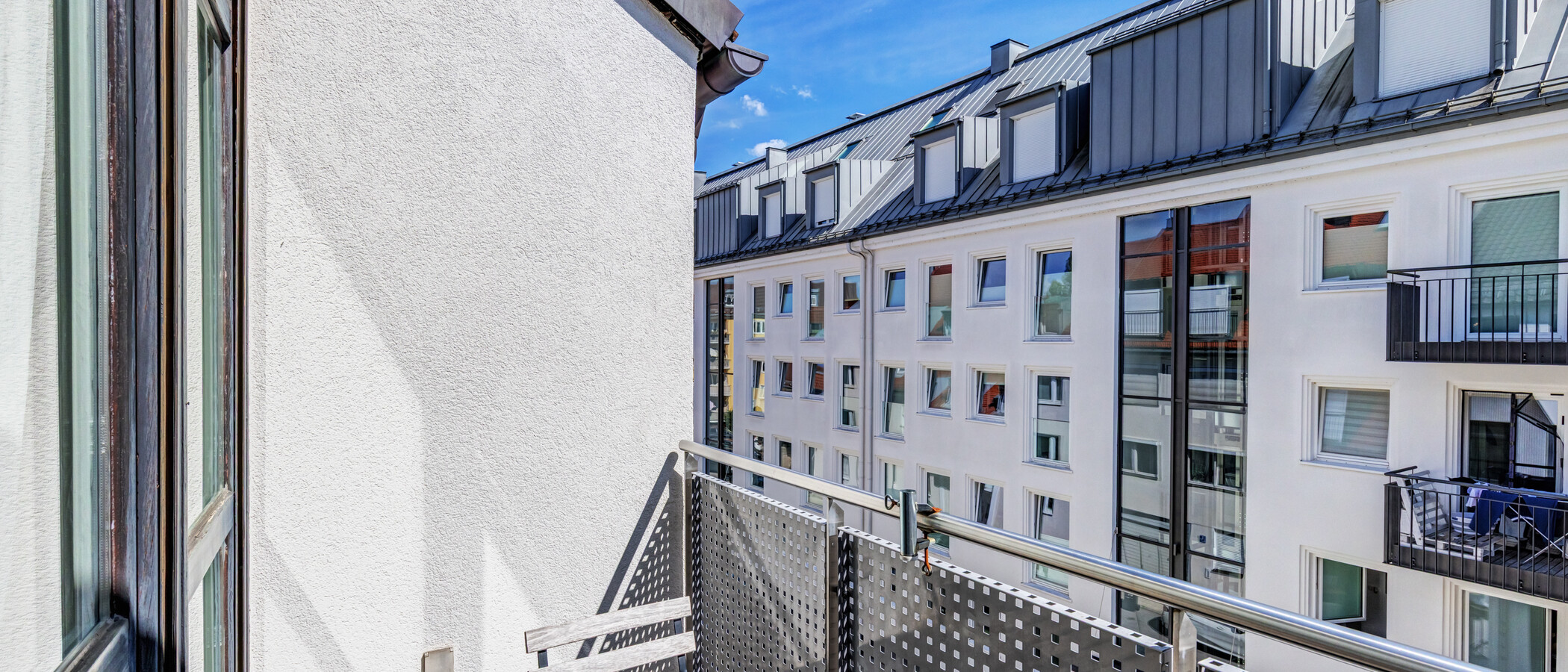 dúplex con galería München Nymphenburg 01 balcón 8333