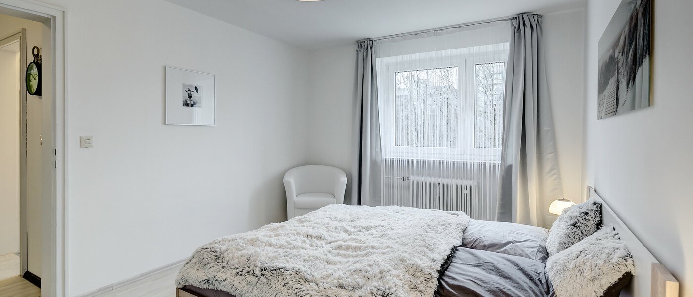 apartamento München Englschalking 02 dormitorio 8399