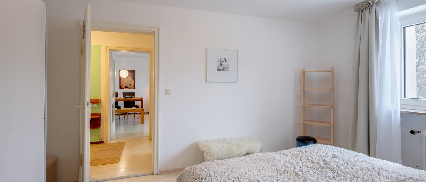 apartamento München Englschalking 03 dormitorio 8399