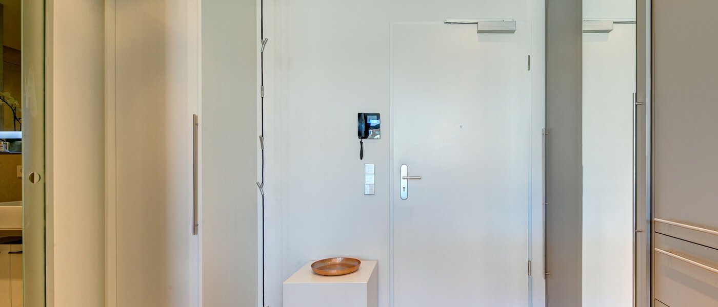 apartamento München Bogenhausen 01 pasillo 8529