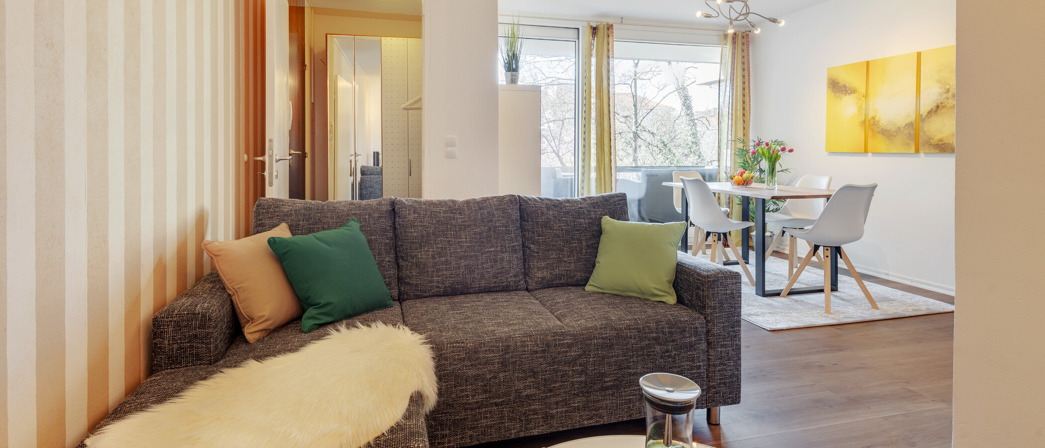 apartamento München Schwabing-West (rund um den Bonner Platz) 02 zona de día  8590