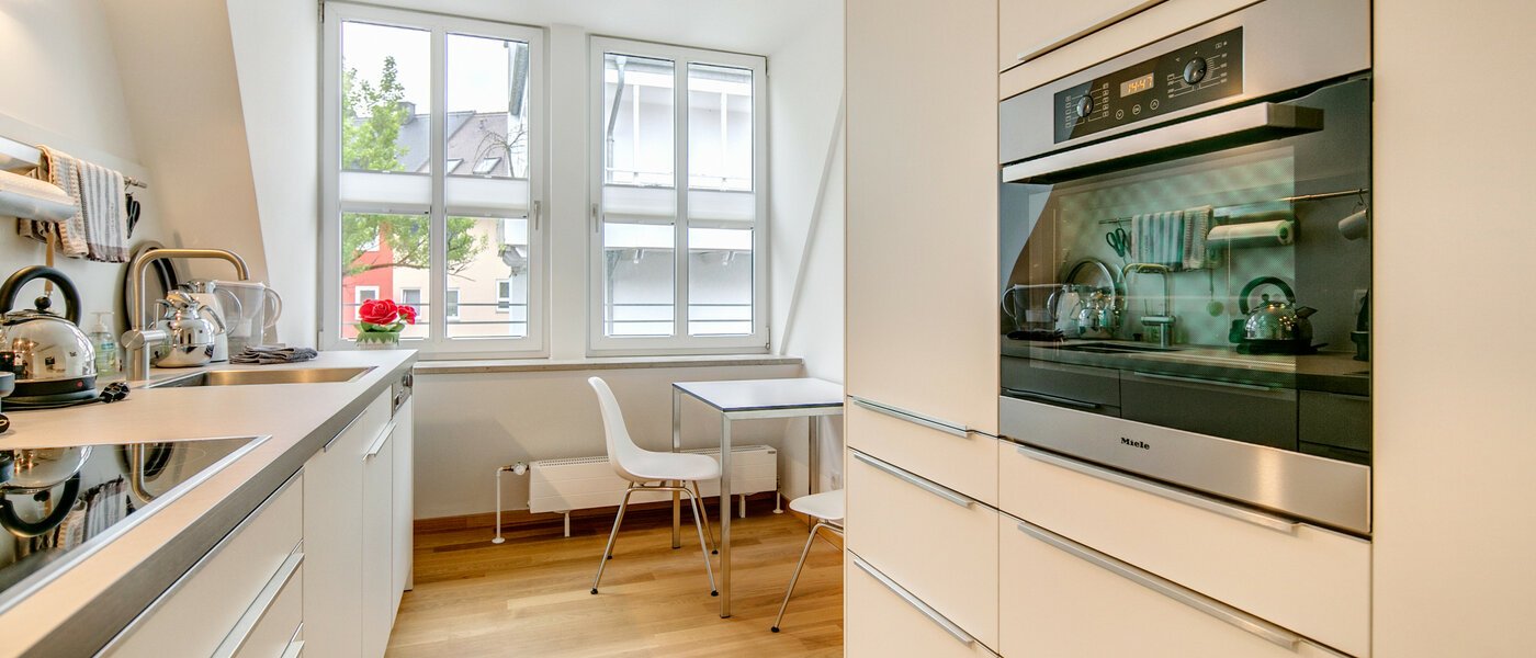 apartamento München Neuhausen 02 cocina 8591
