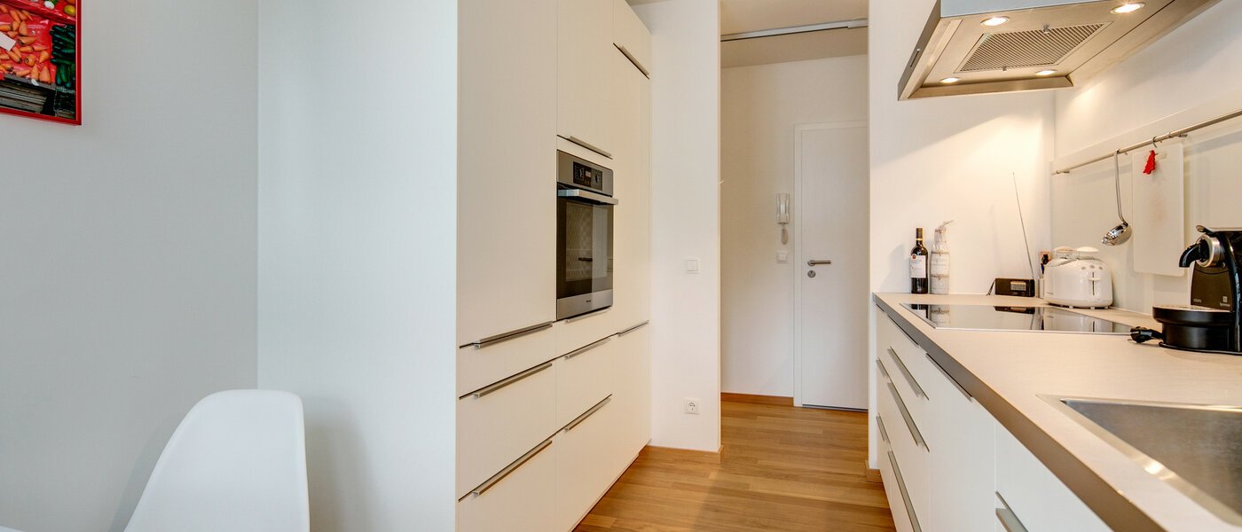 apartamento München Neuhausen 04 cocina 8591