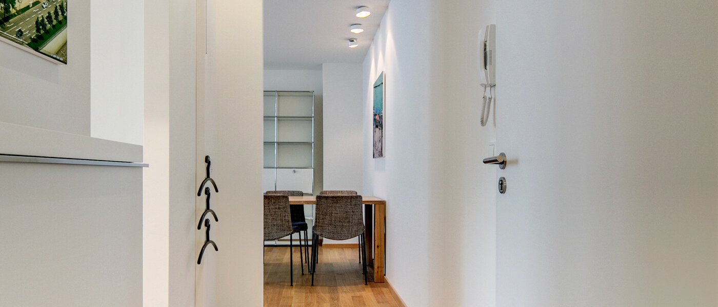 apartamento München Neuhausen 02 pasillo 8591