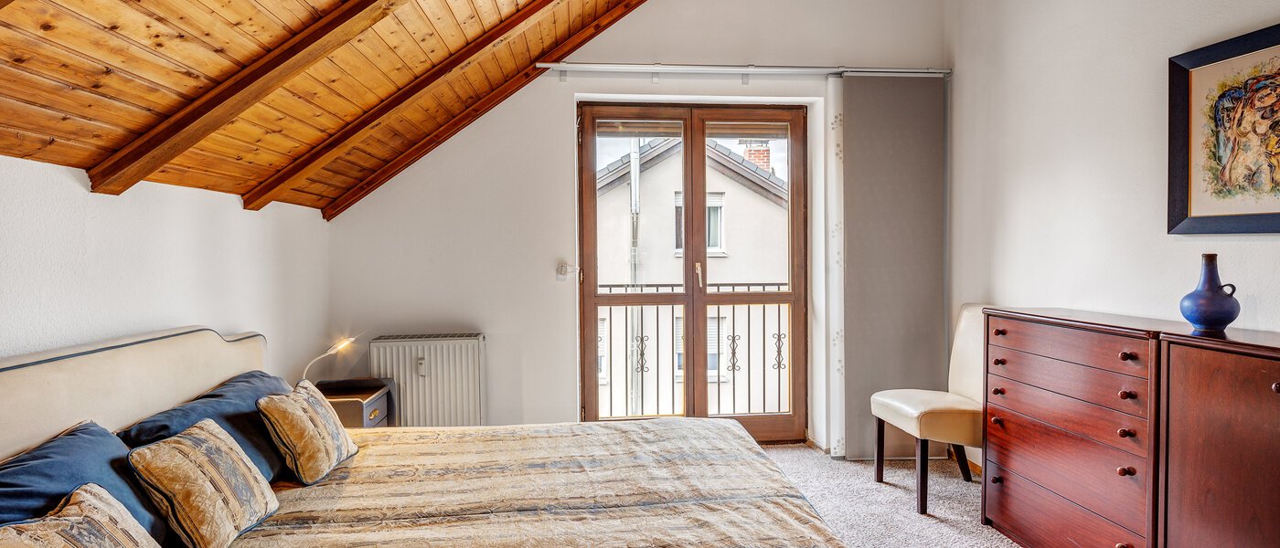 ático München Berg am Laim 02 dormitorio 8602