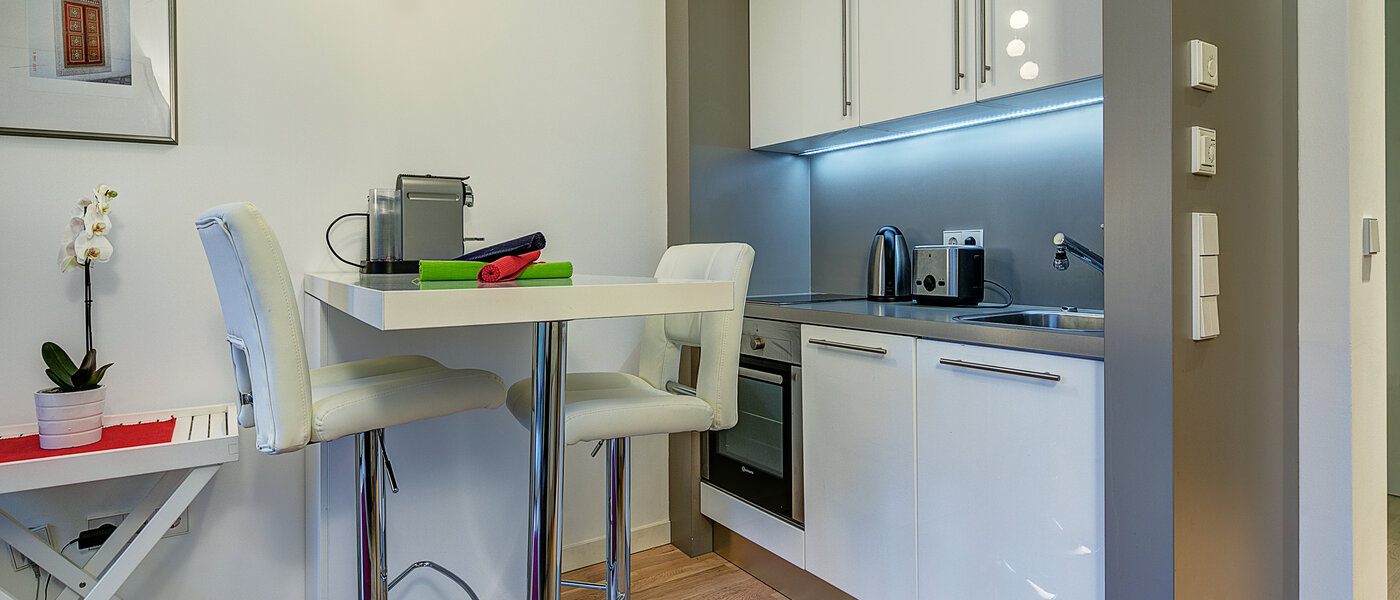 apartamento München Bogenhausen 01 cocina 8661